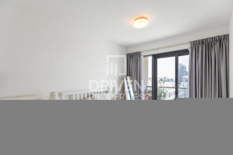 Квартира с 2 спальнями в Golf Towers, ОАЭ №193772 7
