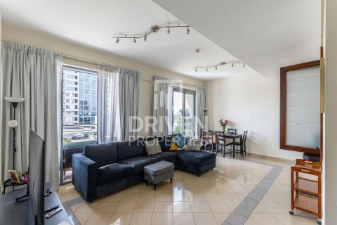 Квартира с 2 спальнями в Golf Towers, ОАЭ №193772
