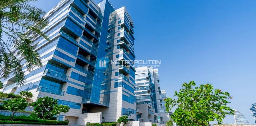 3 bedrooms Apartment in Al Raha Beach, UAE No. 149000