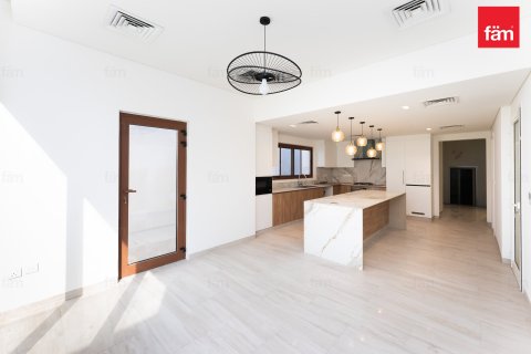 5 bedrooms Villa in Al Furjan, UAE No. 143651 5