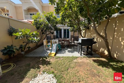 2 bedrooms Townhouse in Dubai, UAE No. 143647