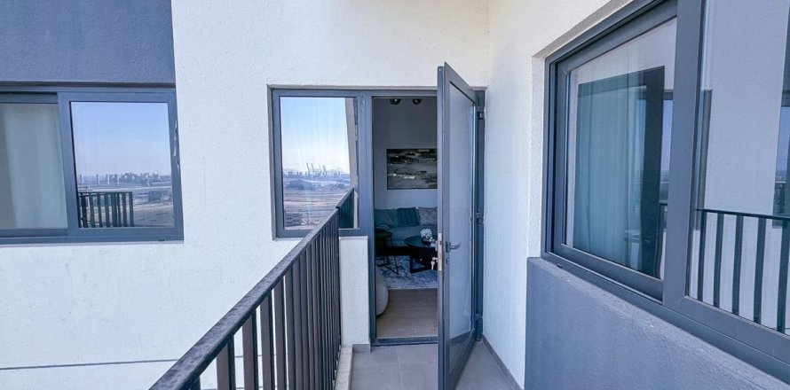 2 bedrooms Apartment in Jebel Ali, UAE No. 143648