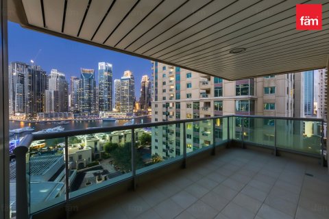 Apartment de 2 dormitorios en Dubai Marina, UAE No. 143645