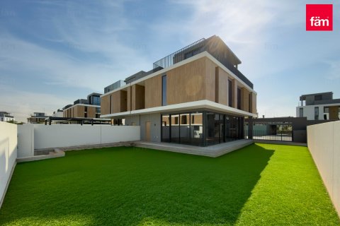 5 bedrooms Villa in Dubai, UAE No. 137171 24