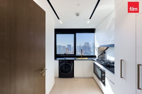 Apartment de 2 dormitorios en Business Bay, UAE No. 137168 8