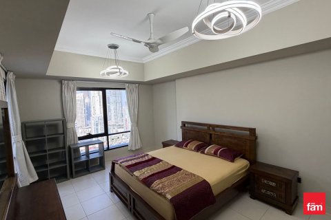 3 bedrooms Apartment in Dubai, UAE No. 137169 10