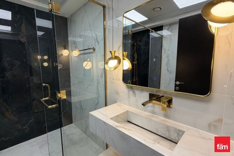 3 bedrooms Apartment in Dubai, UAE No. 137169 20