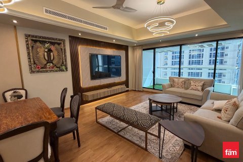 3 bedrooms Apartment in Dubai, UAE No. 137169 11