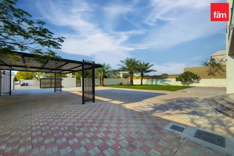 5 bedrooms Villa in Al Barsha, UAE No. 137170 22