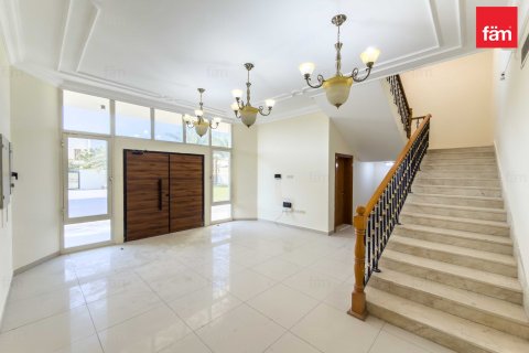 5 bedrooms Villa in Al Barsha, UAE No. 137170 12