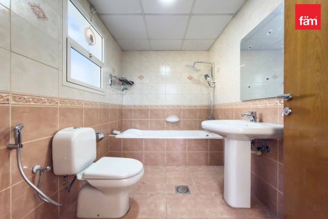 5 bedrooms Villa in Al Barsha, UAE No. 137170 16