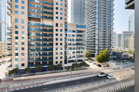 1 bedroom Apartment in The Waves, UAE No. 190597 10