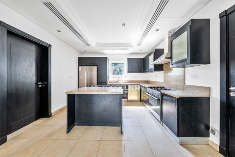 Вилла с 4 спальнями  №129074 5