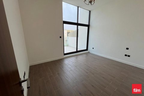 4 bedrooms Townhouse in Dubai, UAE No. 166491 8