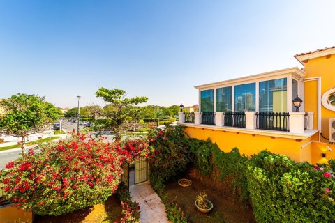 Вилла с 5 спальнями в Jumeirah Islands, ОАЭ №146764 15