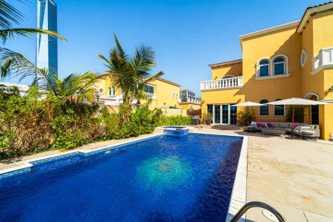 Вилла с 5 спальнями в Jumeirah Islands, ОАЭ №146764 23