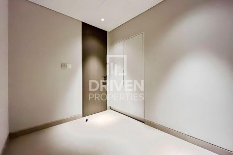 4 bedrooms Apartment in Opera District, UAE No. 191725 6