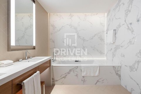 3 bedrooms Apartment in The Address Residences Dubai Opera, UAE No. 191721 23