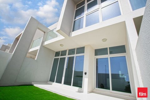 Таунхаус с 3 спальнями в Дубай, ОАЭ №141261