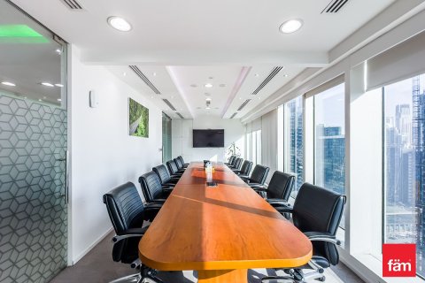 Commercial property de 886.3m²  No. 106296 6