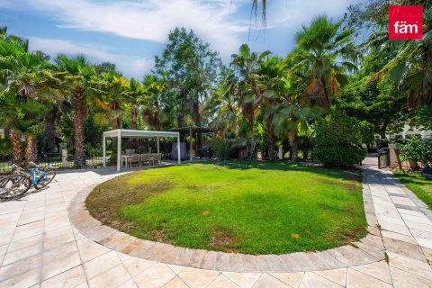 5 bedrooms Villa in Dubai, UAE No. 164328 24