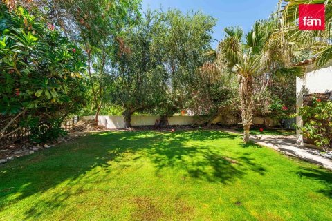 5 bedrooms Villa in Dubai, UAE No. 164328 29