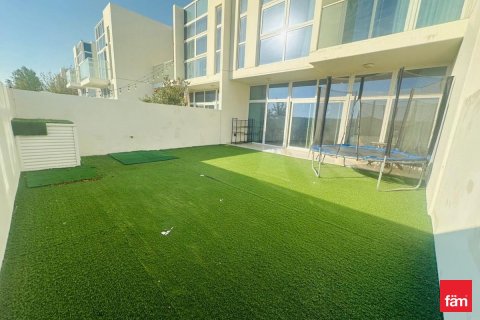 3 bedrooms Townhouse in Dubai, UAE No. 164330 15