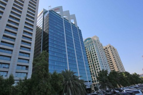 THREE SAILS TOWER  №69971