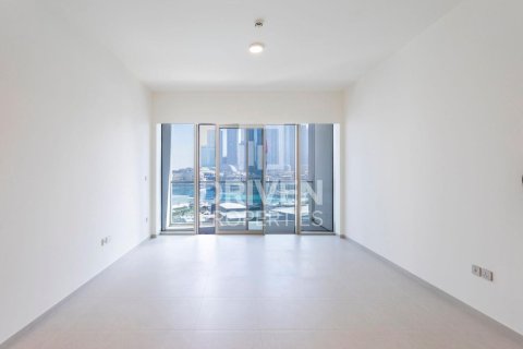 Apartment de 2 dormitorios en Opera District, UAE No. 202919 5