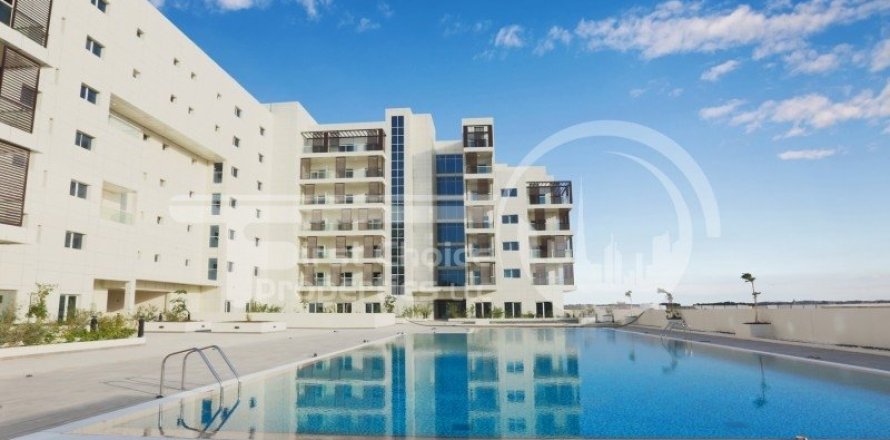 1 bedroom Apartment in Masdar City, UAE No. 172645