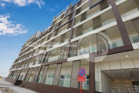 1 bedroom Apartment in Masdar City, UAE No. 172645 17