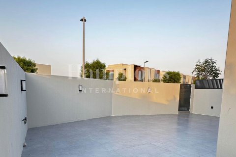 Villa de 4 dormitorios No. 118963 12