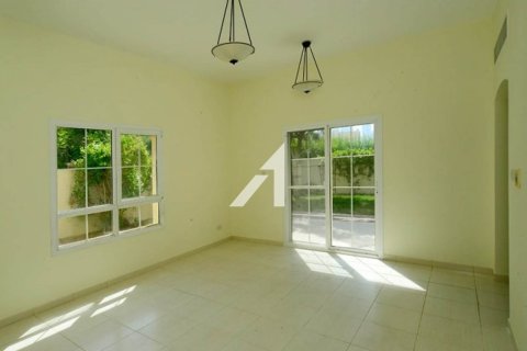 3 bedrooms Villa in The Lakes, UAE No. 139926 4