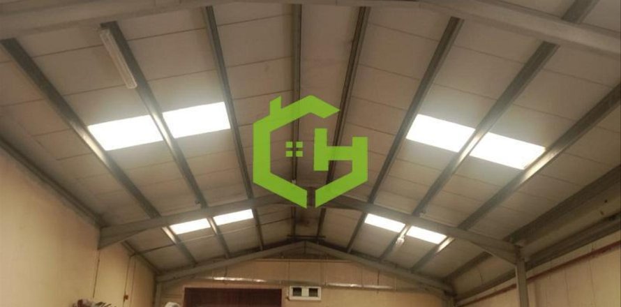 Loft de 371.6m² No. 105153