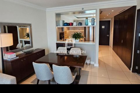 Квартира с 1 спальней в The Address Residence Fountain Views, ОАЭ №78234 8