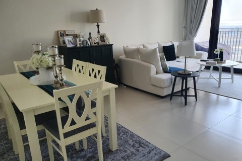 2 bedrooms Apartment in Dubai, UAE No. 151172 9