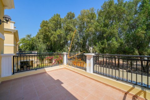 Villa de 4 dormitorios en Jumeirah Park, UAE No. 150298 17