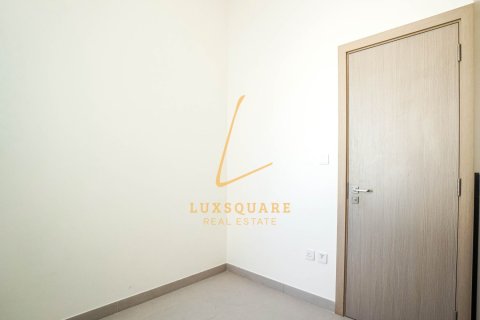 Villa de 4 dormitorios en Al Furjan, UAE No. 150302 11