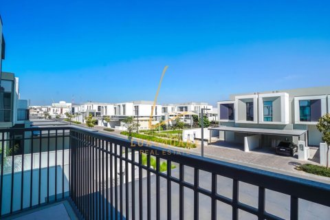 Villa de 4 dormitorios en Al Furjan, UAE No. 150302 23