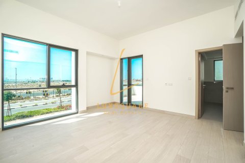 Villa de 4 dormitorios en Al Furjan, UAE No. 150302 15