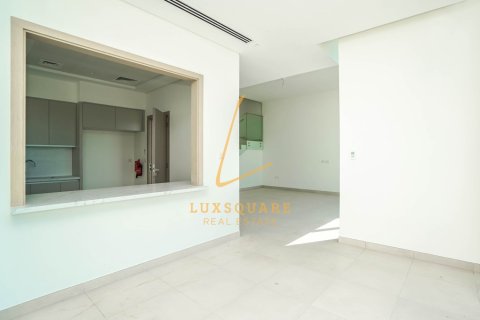 Villa de 4 dormitorios en Al Furjan, UAE No. 150302 4