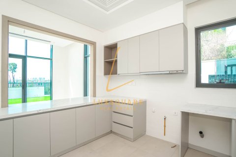 Villa de 4 dormitorios en Al Furjan, UAE No. 150302 7