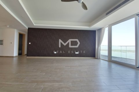 3 bedrooms Apartment on the Yas Island, UAE No. 44238 18