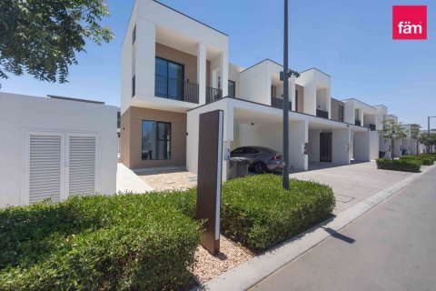 Villa de 4 chambres à Dubai, UAE No. 165844