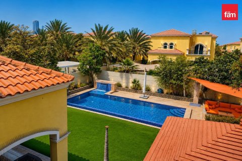4 bedrooms Villa in Jumeirah Park, UAE No. 199379 10