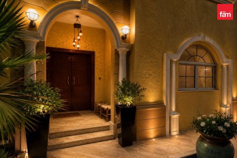 4 bedrooms Villa in Jumeirah Park, UAE No. 199379 13