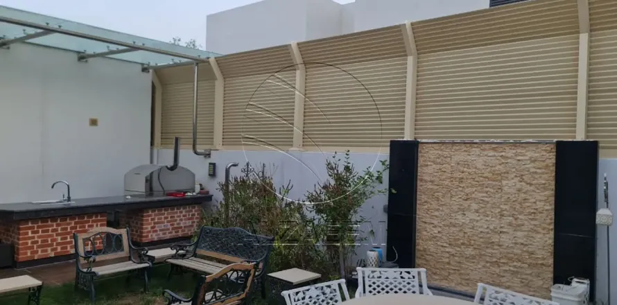 5 bedrooms Villa No. 127930