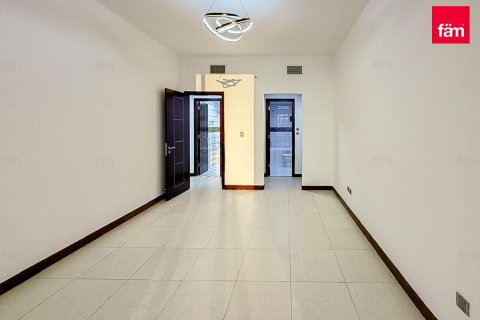 Appartement de 2 chambres à Dubai, UAE No. 205707 6