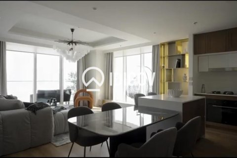 3 bedrooms Apartment in EMAAR Beachfront, UAE No. 184729 2