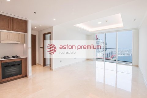 Квартира с 1 спальней в EMAAR Beachfront, ОАЭ №208018 5